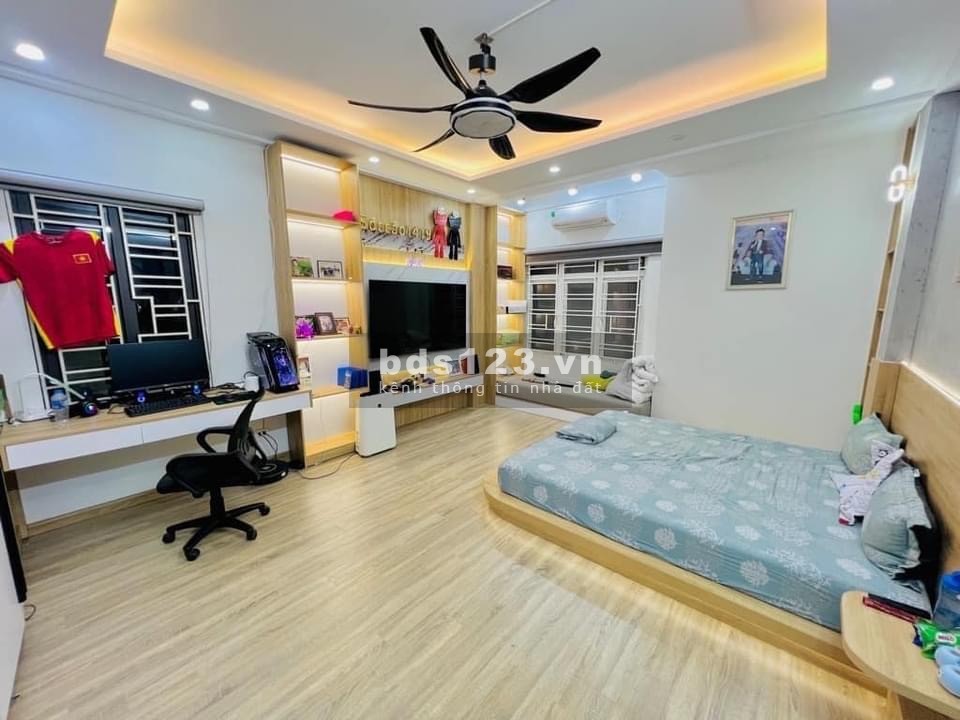 Bán nhà Ba Đình 5,9 tỷ 46m2 TT Ba Đình nhà mới