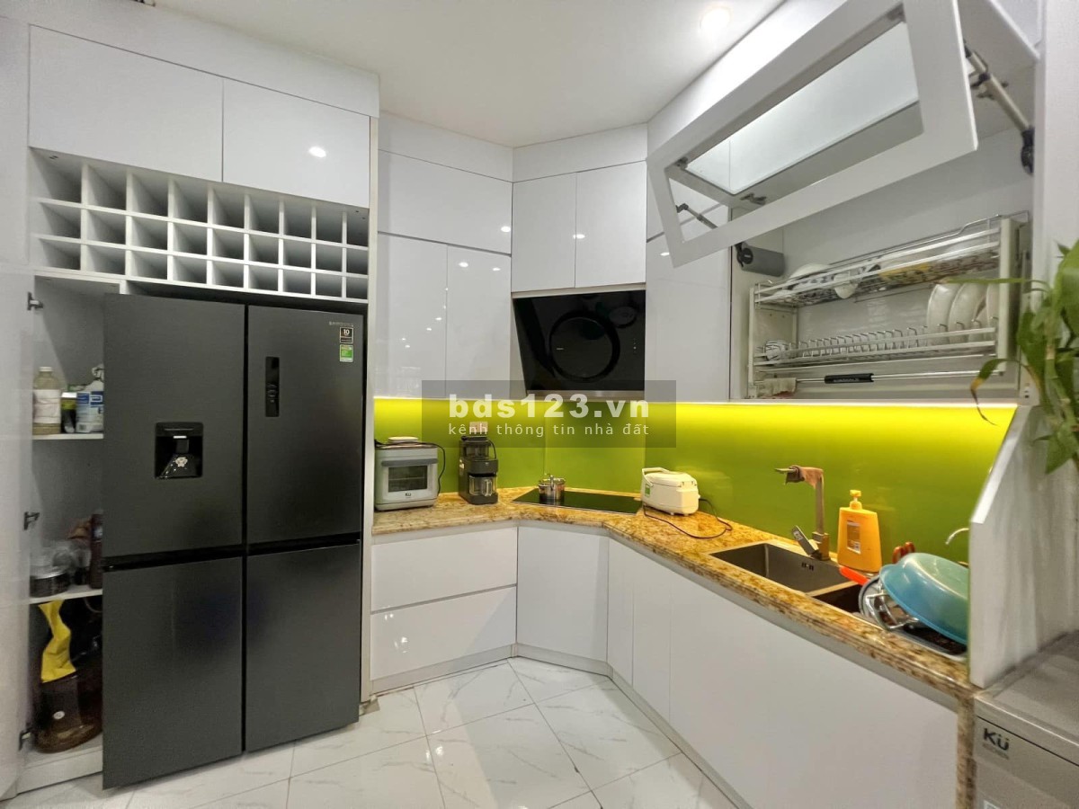 Hạ chào! Dương Khuê, nhà thiết kế cực đẹp, khu dân trí cao, 5m ra Ô TÔ tránh, 52 m, chỉ 8,5 tỷ