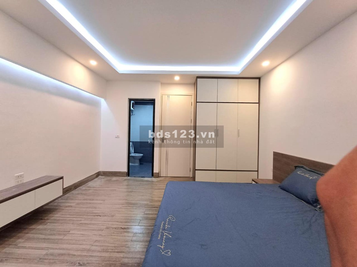 BÁN NHÀ ĐẸP PHỐ THỤY KHUÊ - 10M RA ĐẾN MẶT ĐƯỜNG - VỊ TRÍ ĐẸP - TÁI CHÍNH 6,5TY