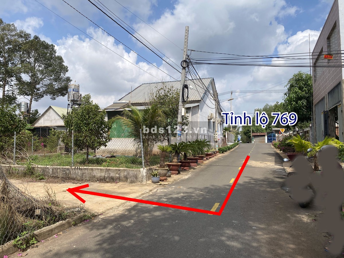 Đất nền chính chủ 488 m2, vị trí vàng gần sân bay Long Thành