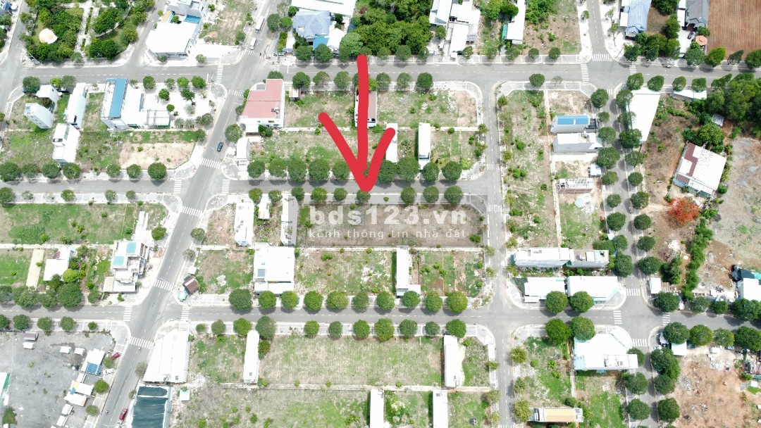 Lô đất TĐC 100m2 ngay công viên và chợ Hắc Dịch SHR chính chủ