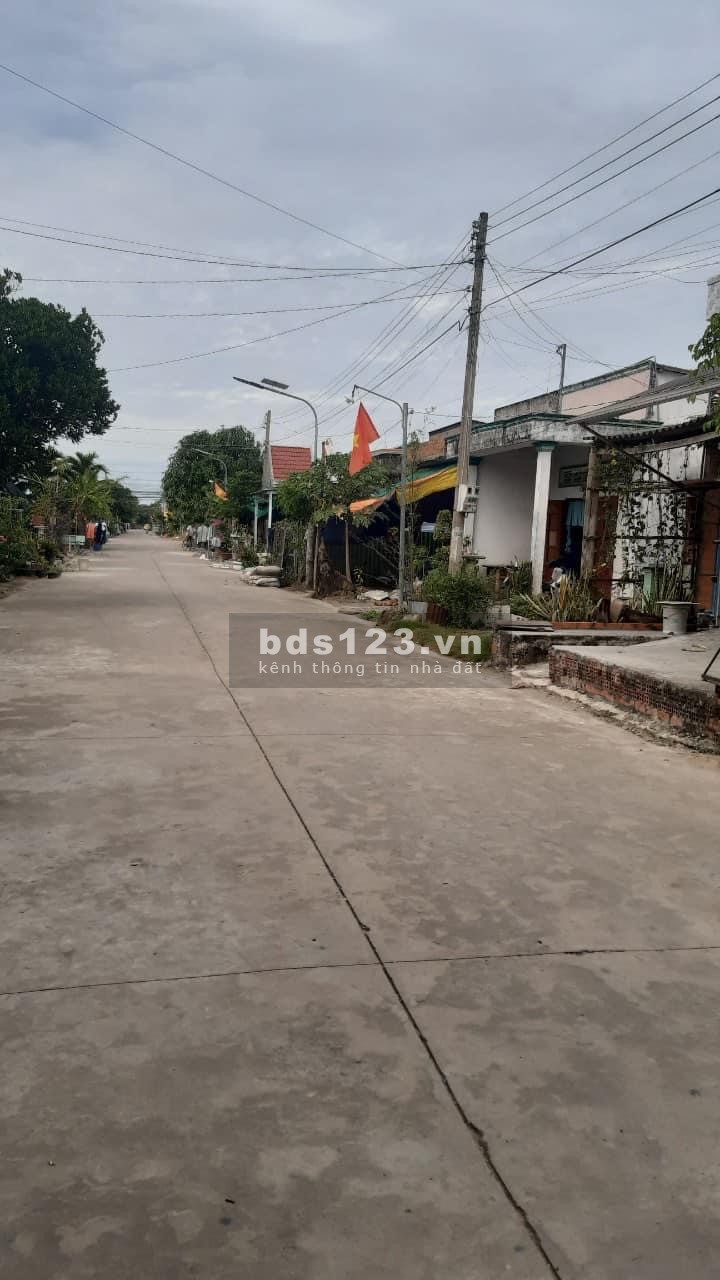 ĐỊNH CƯ CẦN BÁN MIẾNG ĐẤT THỔ CƯ ĐẸP Ở KHU DÂN CƯ BÌNH AN ( ẤP VÀM KINH , THỦ THỪA - LONG AN )