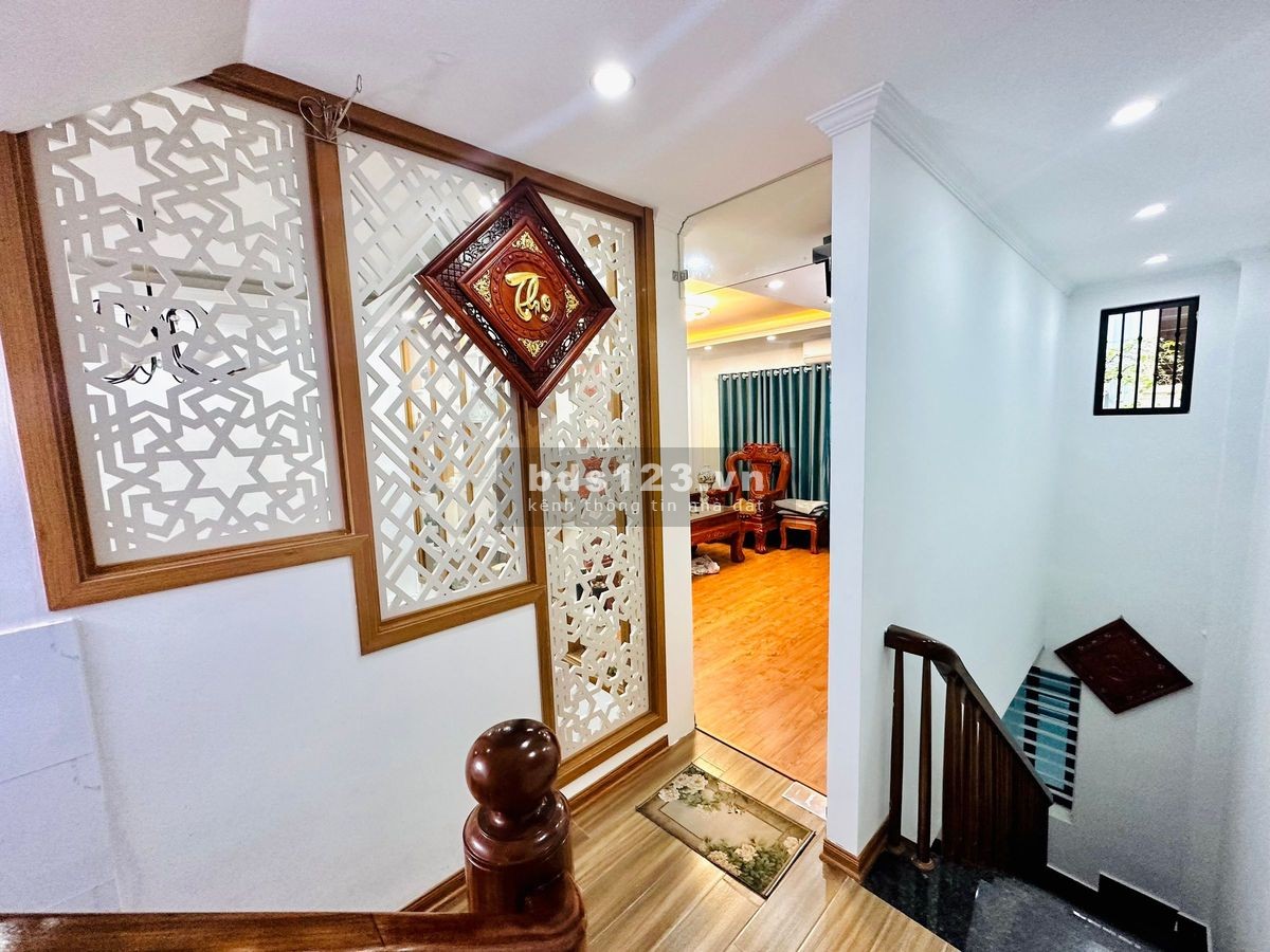 NHÀ ĐẸP ! CỰC THOÁNG KHƯƠNG TRUNG 45m 6 TẦNG GIÁ 7.5 TỶ THANH XUÂN