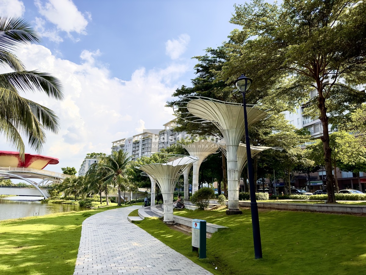 CHO THUÊ 2PN SADORA - 92M2 - VIEW CÔNG VIÊN - 26 TRIỆU BAO THUẾ PHÍ