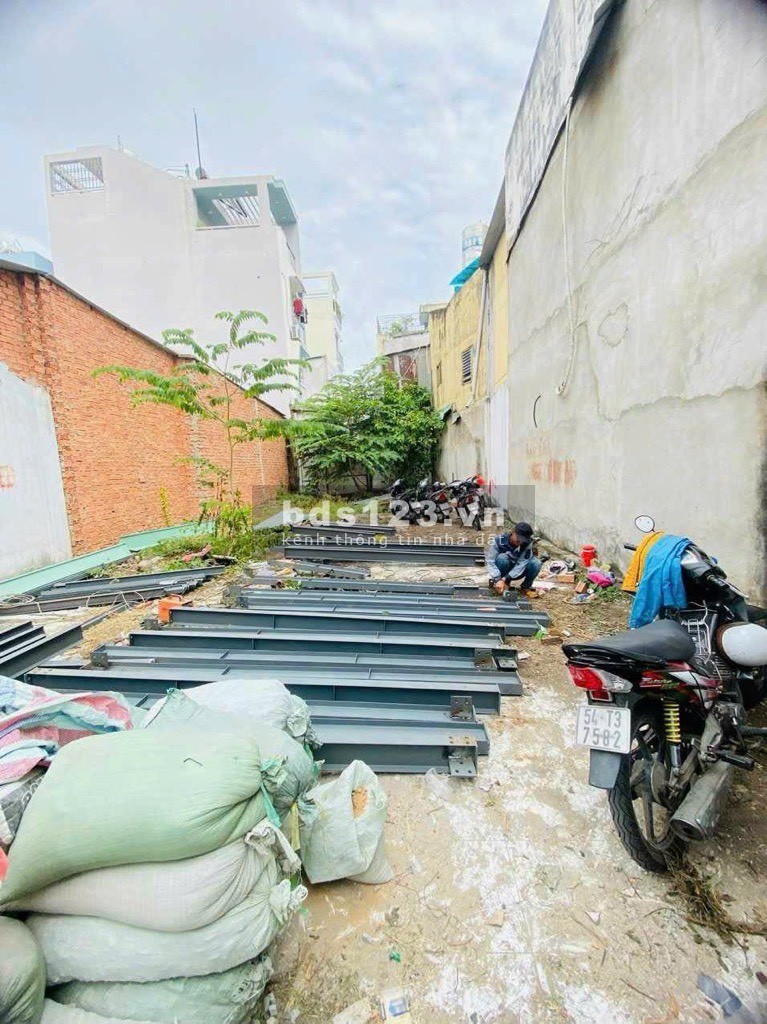 BÁN ĐẤT TIỆN XÂY MỚI 100%, SỔ NỞ HẬU, 51.1M2 HOÀNG HOA THÁM, 6.X TỶ