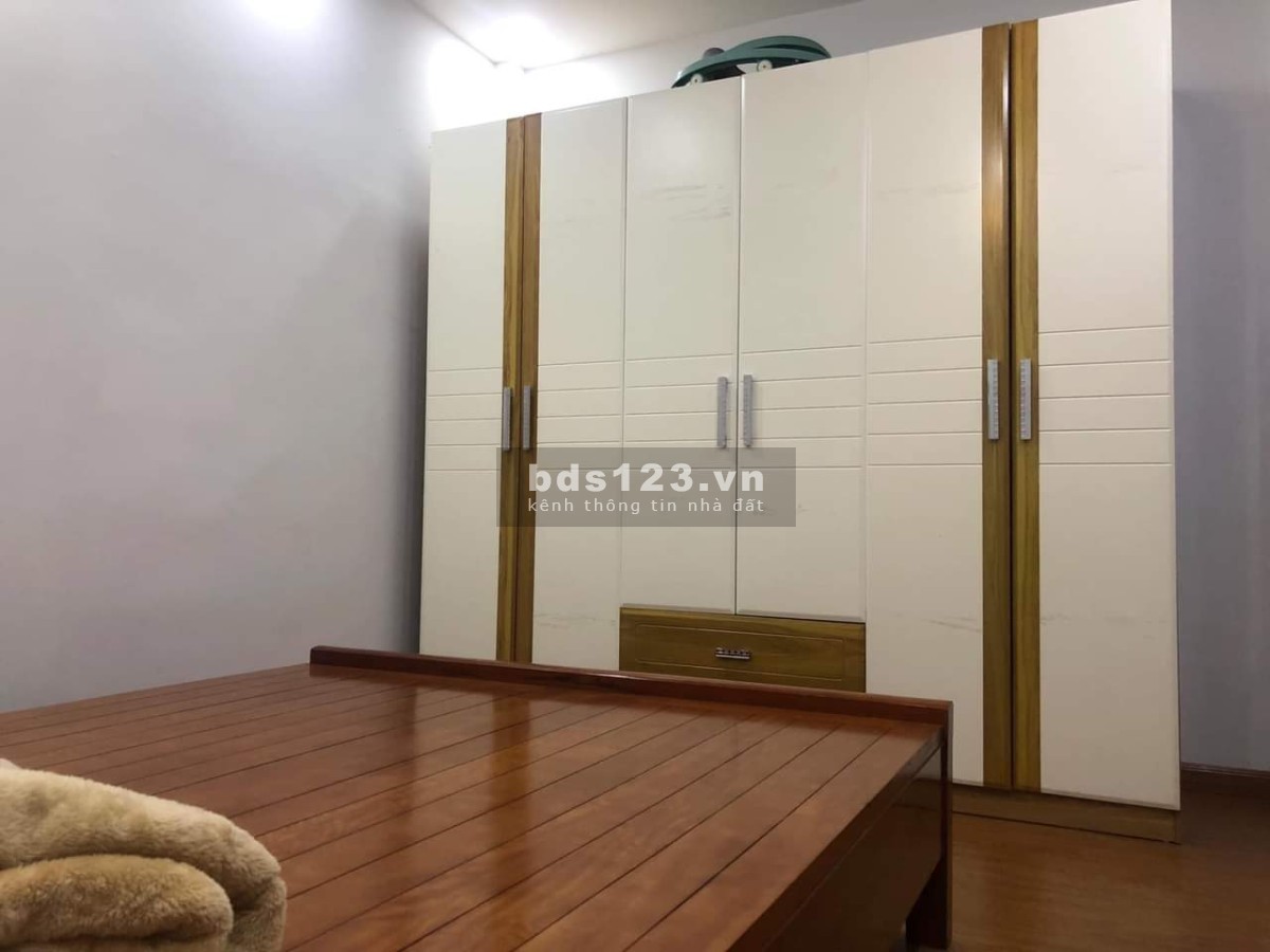 Bán nhà Kim Đông, kinh doanh sầm uất, 37m2, giá 9 tỷ