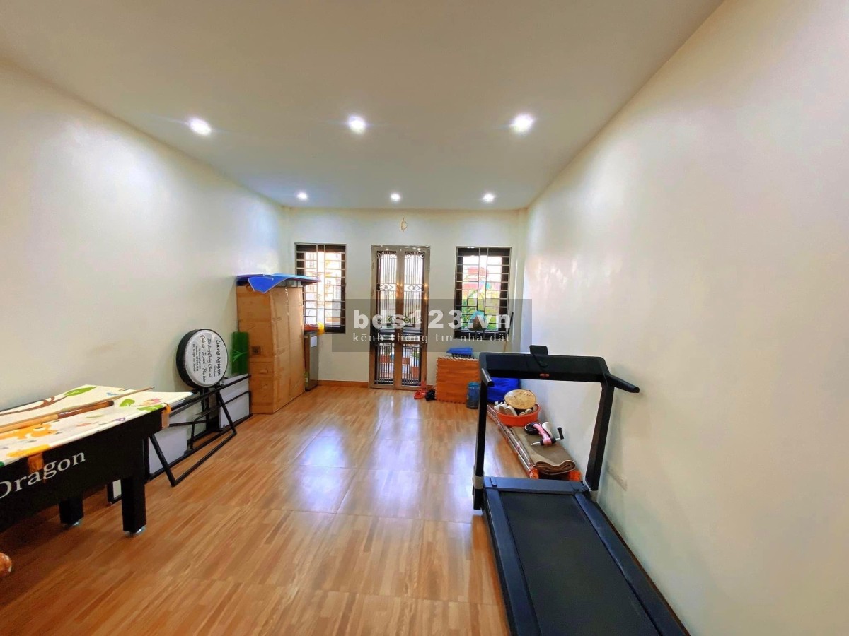 BÁN NHÀ CẦU GIẤY SIÊU ĐẸP 55M2 4TẦNG MT5M Ở KINH DOANH NGÕ THÔNG ĐƯỜNG CẦU GIẤY NGỌC HÀ CV NGHĨA ĐÔ