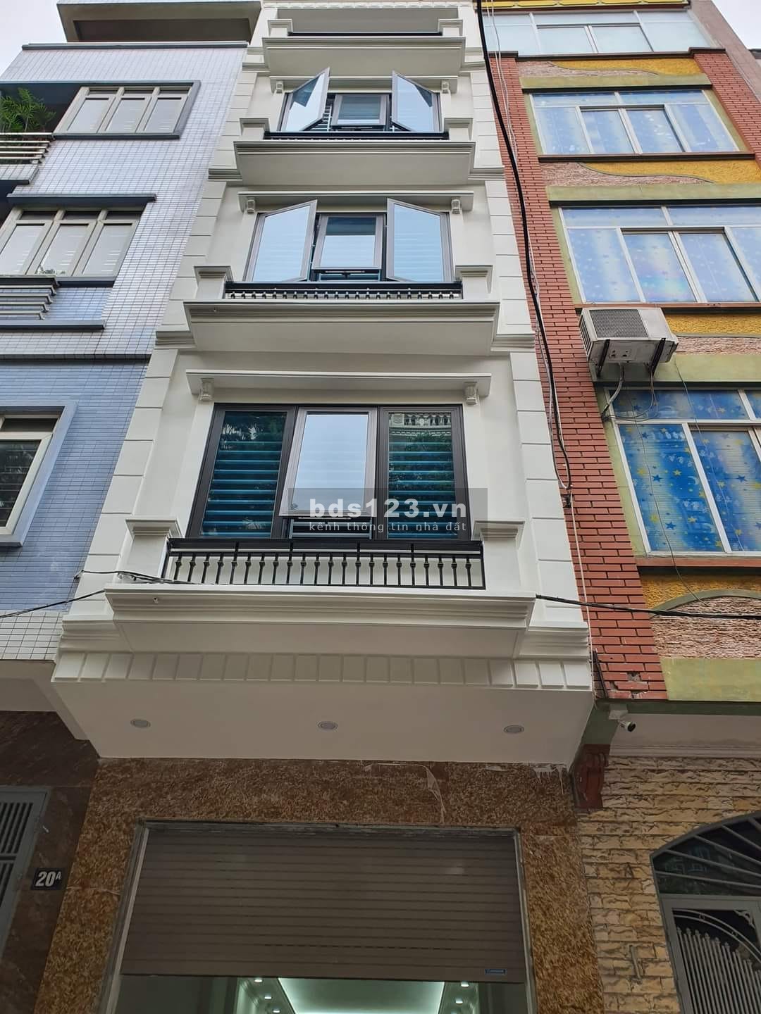 SIÊU PHẨM NGUYỄN KHẢ TRẠC-NHÀ ĐẸP VÀO Ở LUÔN NHÀ ĐƯỜNG TO Ở VÀ KINH DOANH RẤT TỐT 5OM2 MT 4M 14 TỶ