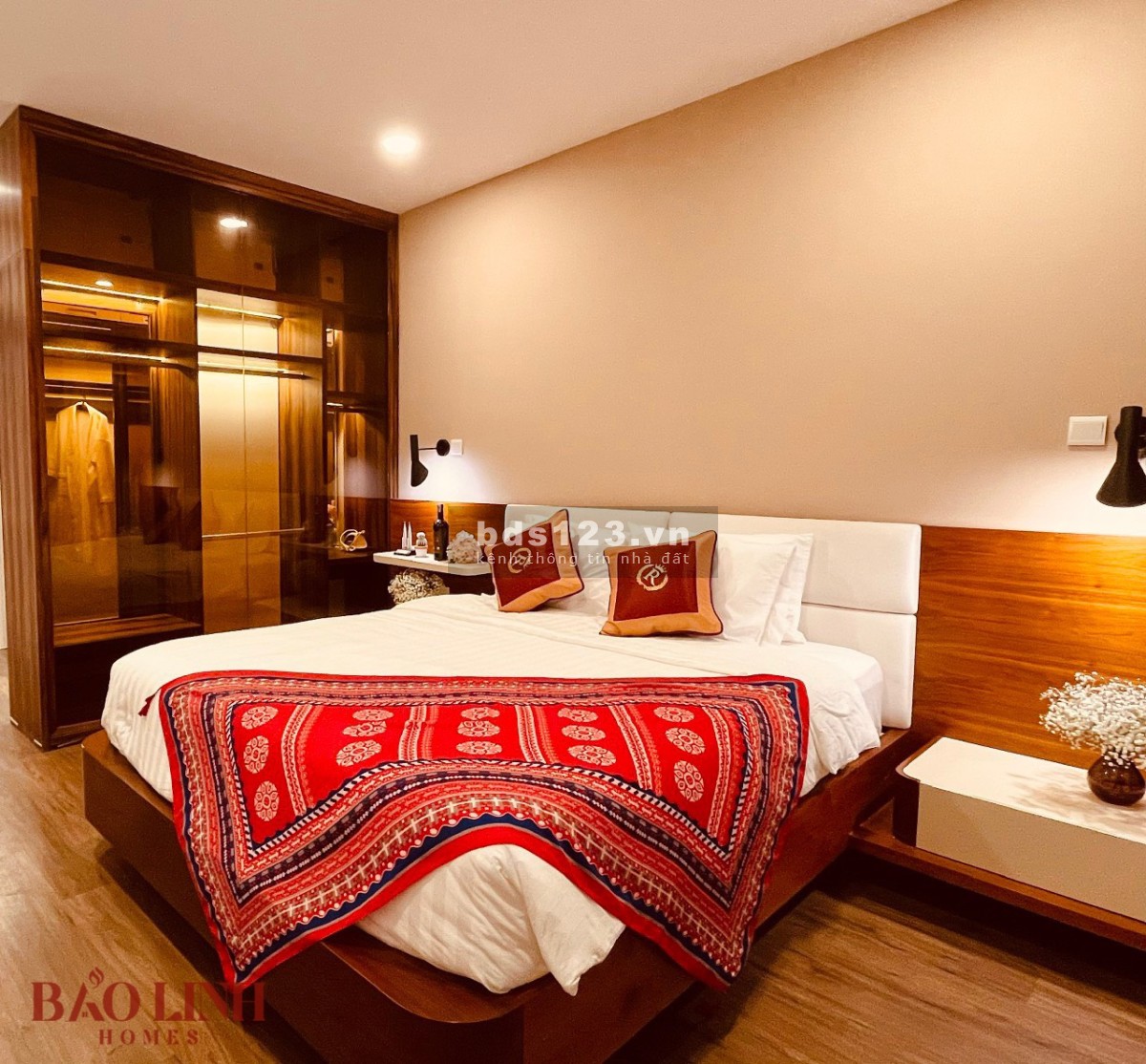 Chủ nhà cần cho thuê căn hộ 2PN view hồ bơi đẹp tại dự án Estella Heights quận 2