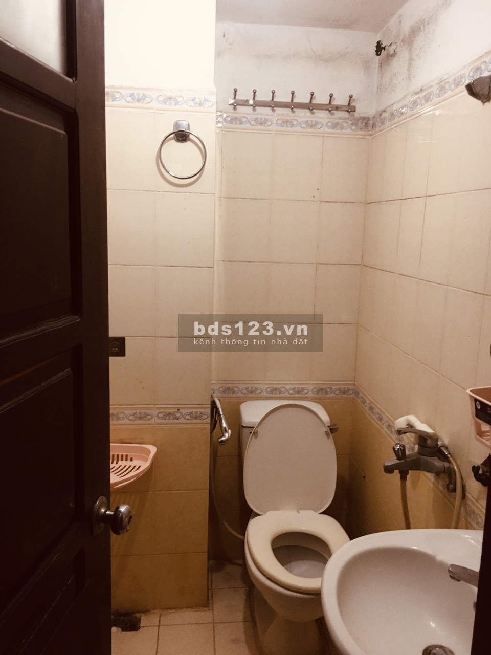 NHÀ NHỎ ĐẸP ĐỘI CẤN NỞ HẬU NGÕ RỘNG 25M2X5T GIÁ 5,4 TỶ