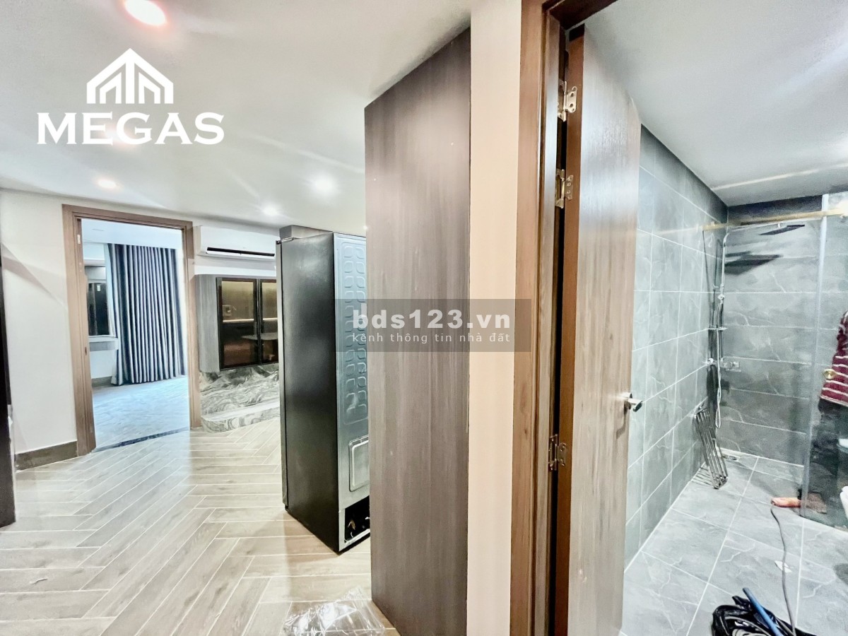 Căn hộ siêu sang trọng full nội thất cực đẹp giá 10tr ( giá có thể thương lượng )