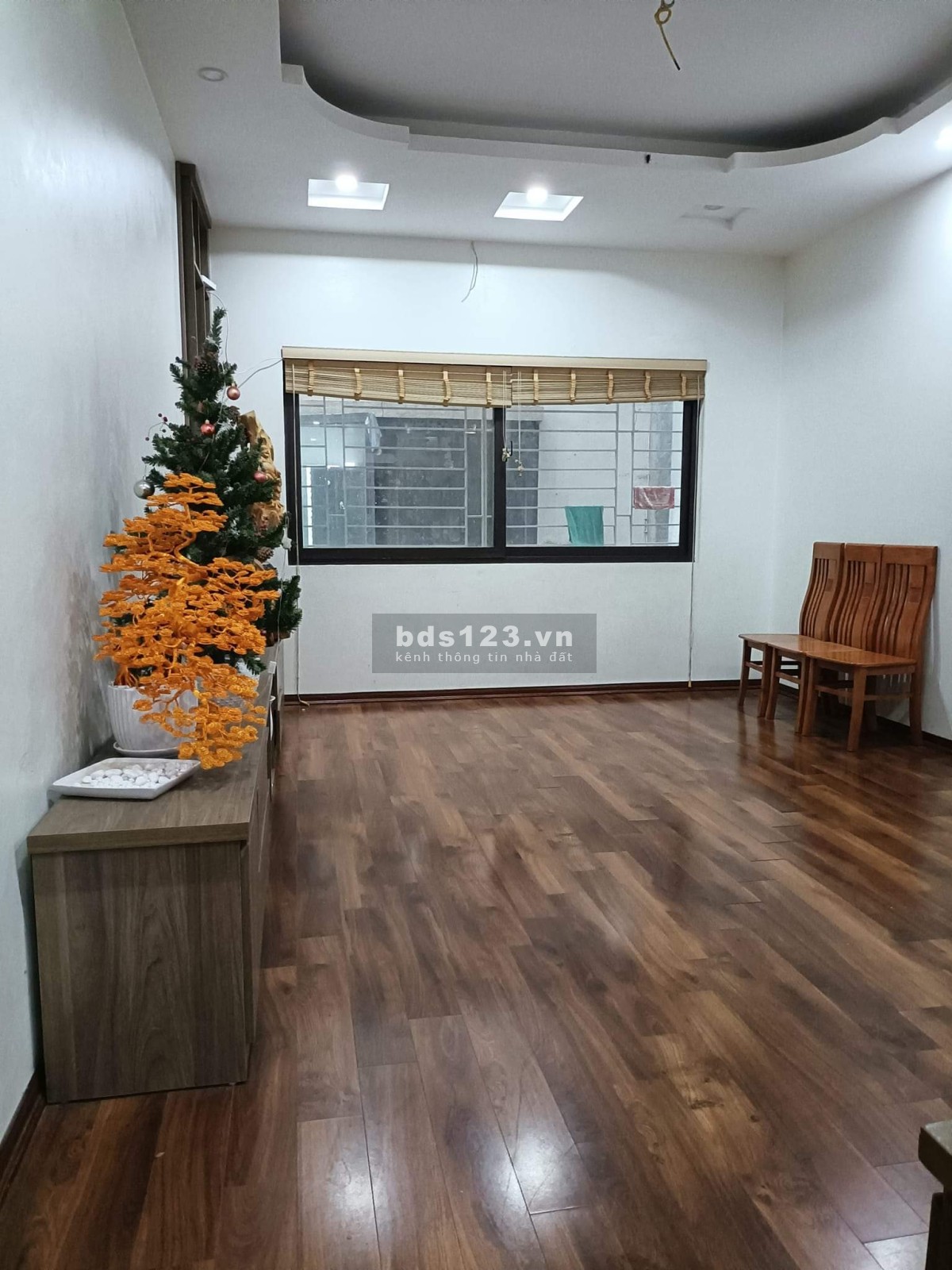 Hàng hiếm phố Kim Đồng, kinh doanh cực đỉnh, 68m2, mặt tiền 6m, giá 10 tỷ