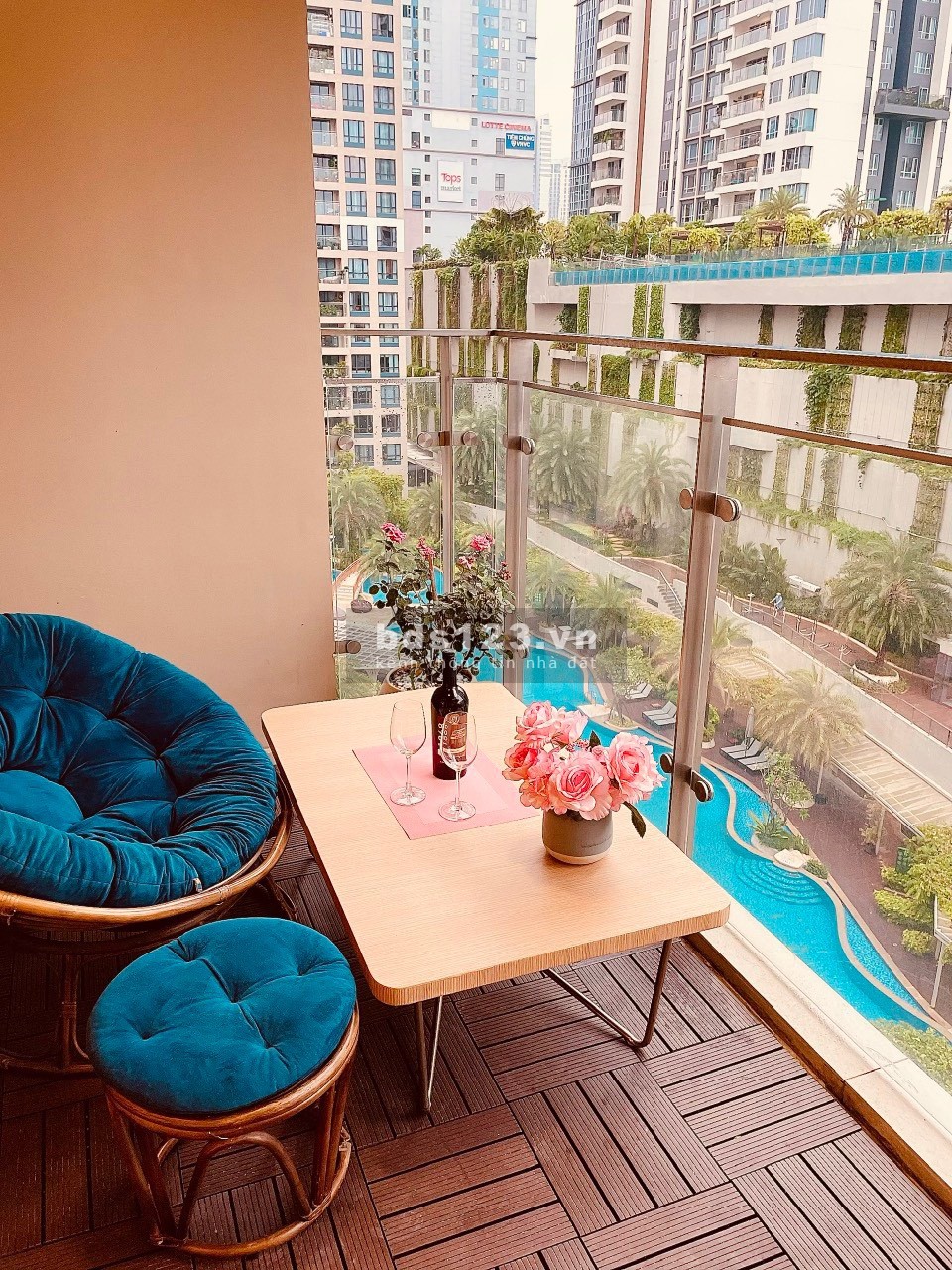 Chủ nhà cần cho thuê căn hộ 2PN view hồ bơi đẹp tại dự án Estella Heights quận 2