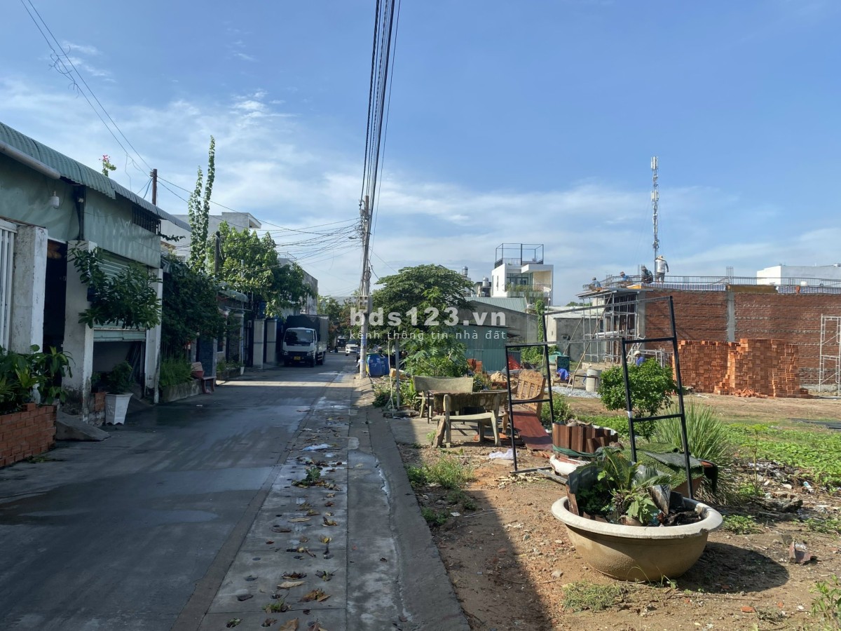  BÁN ĐẤT PHÚ HÒA - THỦ DẦU MỘT - BÌNH DƯƠNG 