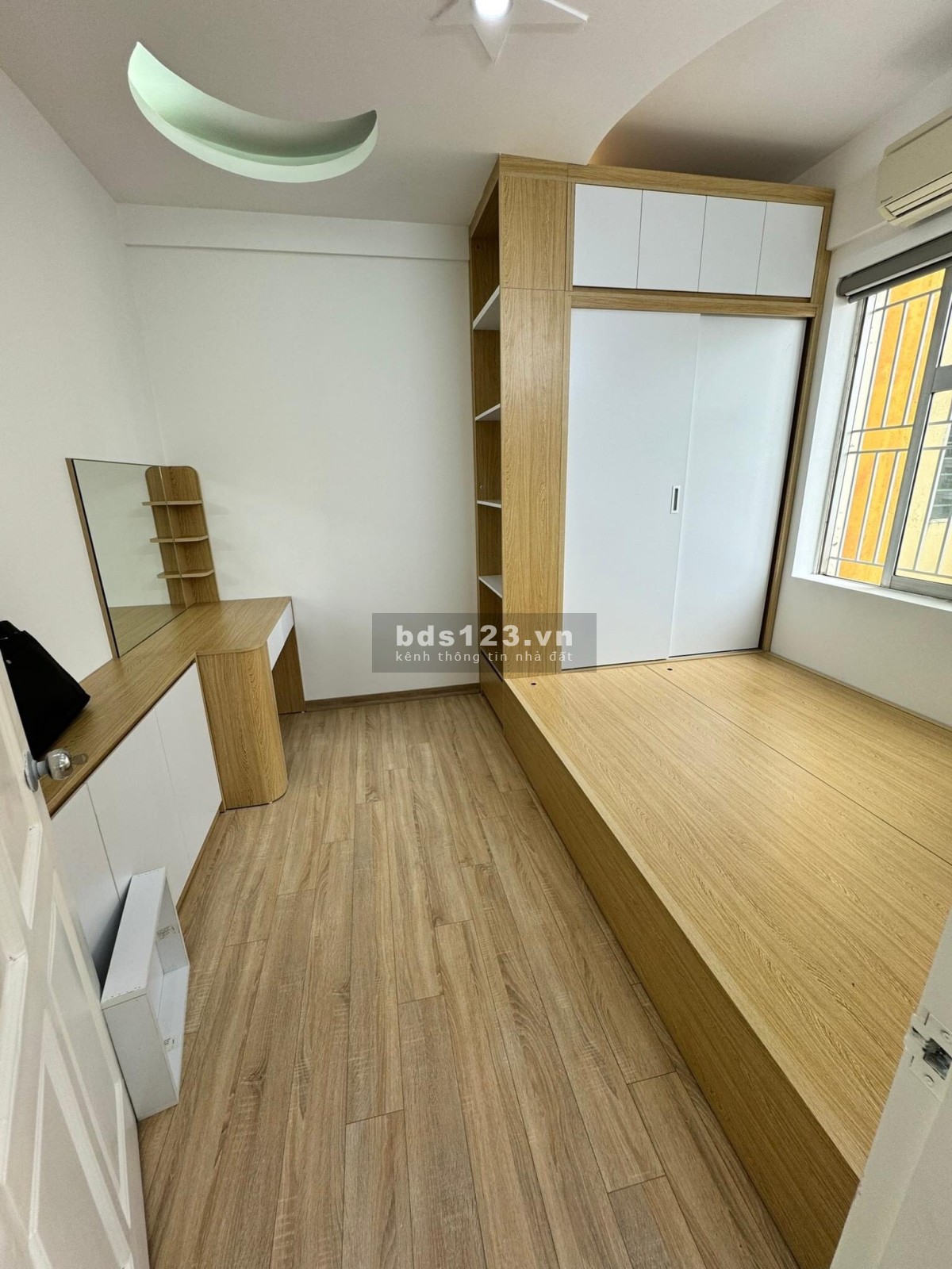 Cho thuê chung cư Phúc Thịnh-Quận 5 2p ngủ 90m2 15tr5/tháng. Nội thất đầy đủ. Tầng cao thoáng mát