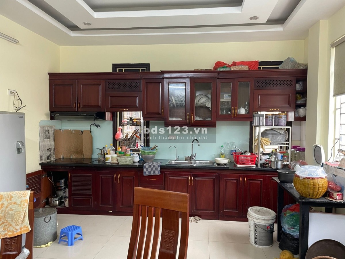 NHÀ SIÊU ĐẸP KHÚC THỪA DỤ 50m2 6 TẦNG 10 TỶ CẠNH CHỢ KINH DOANH RẤT TỐT PHỐ DỊCH VỌNG CÔNG VIÊN