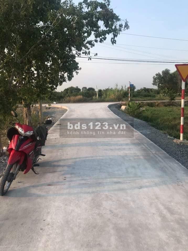 Bán lô đất 1/ đường Tỉnh lộ 7 vào 500m 103,7m thổ cư (5x20) Phước Thạnh Củ Chi Gía 850trieu