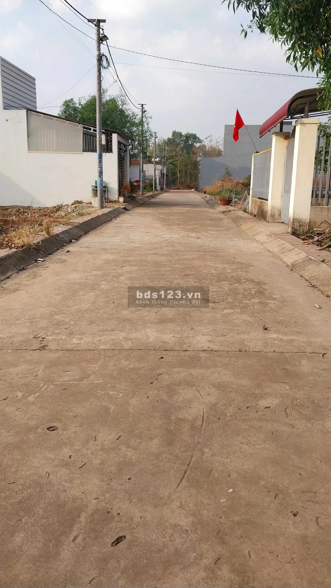 Cần bán gấp 100m2 Thổ Cư giá 870tr Kề KDL Thác Đá Hàn - Trung Tâm Sông trầu