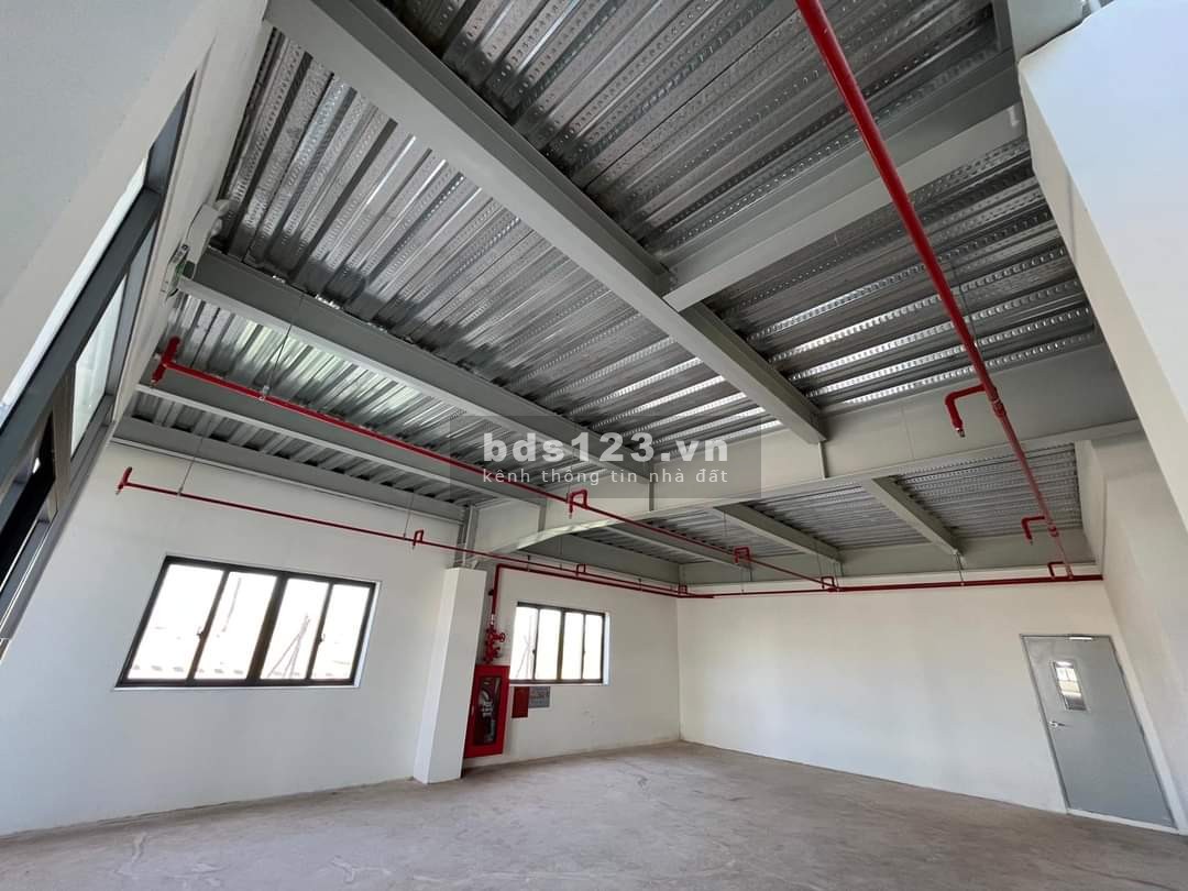 Nhà xưởng tiêu chuẩn EPE, FDI Kcn Yên Mỹ, Thăng Long, Minh Quang giá chỉ từ 2.5usd/m2