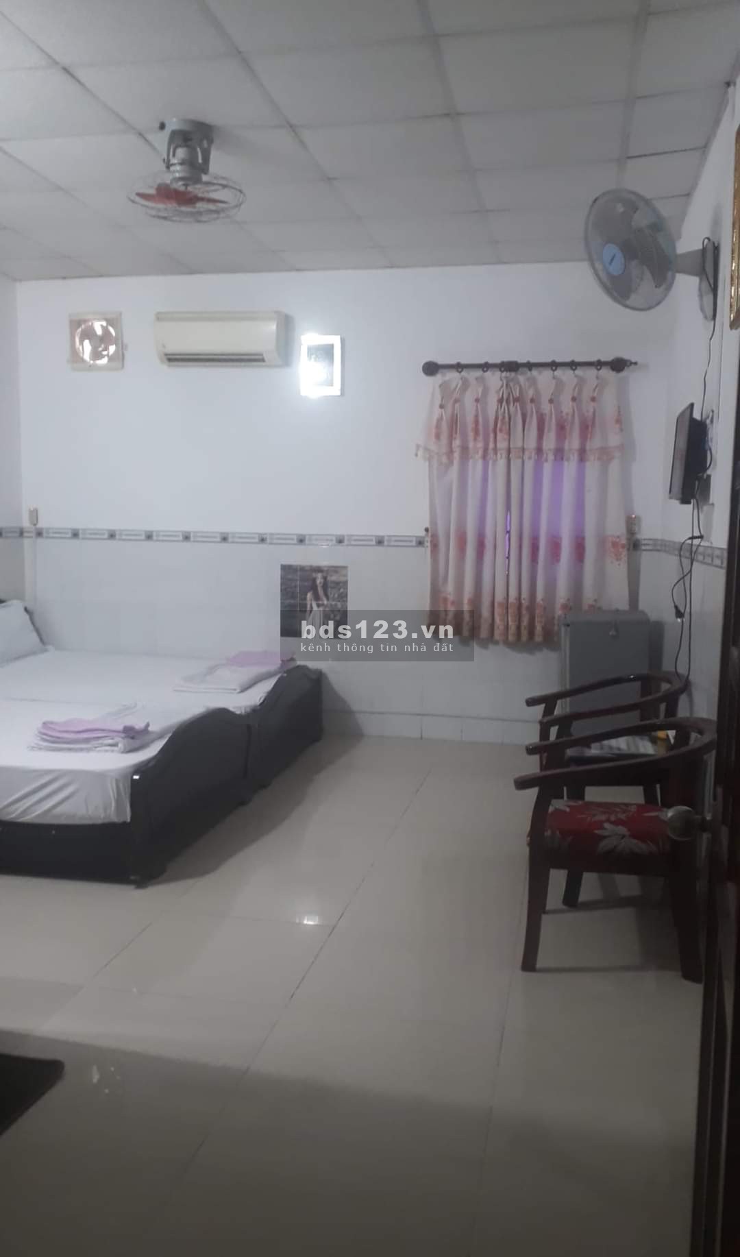 Cho thuê nhà hàng nhà nghỉ 12 phòng mặt đường Huỳnh Tấn Phát Mũi Né giá từ 20tr 1000m2
