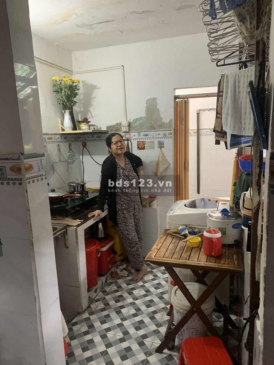 Cho thuê nguyên căn Lầu 3,C/c Phạm Thế Hiển, p.4, q.8. dt 40m2