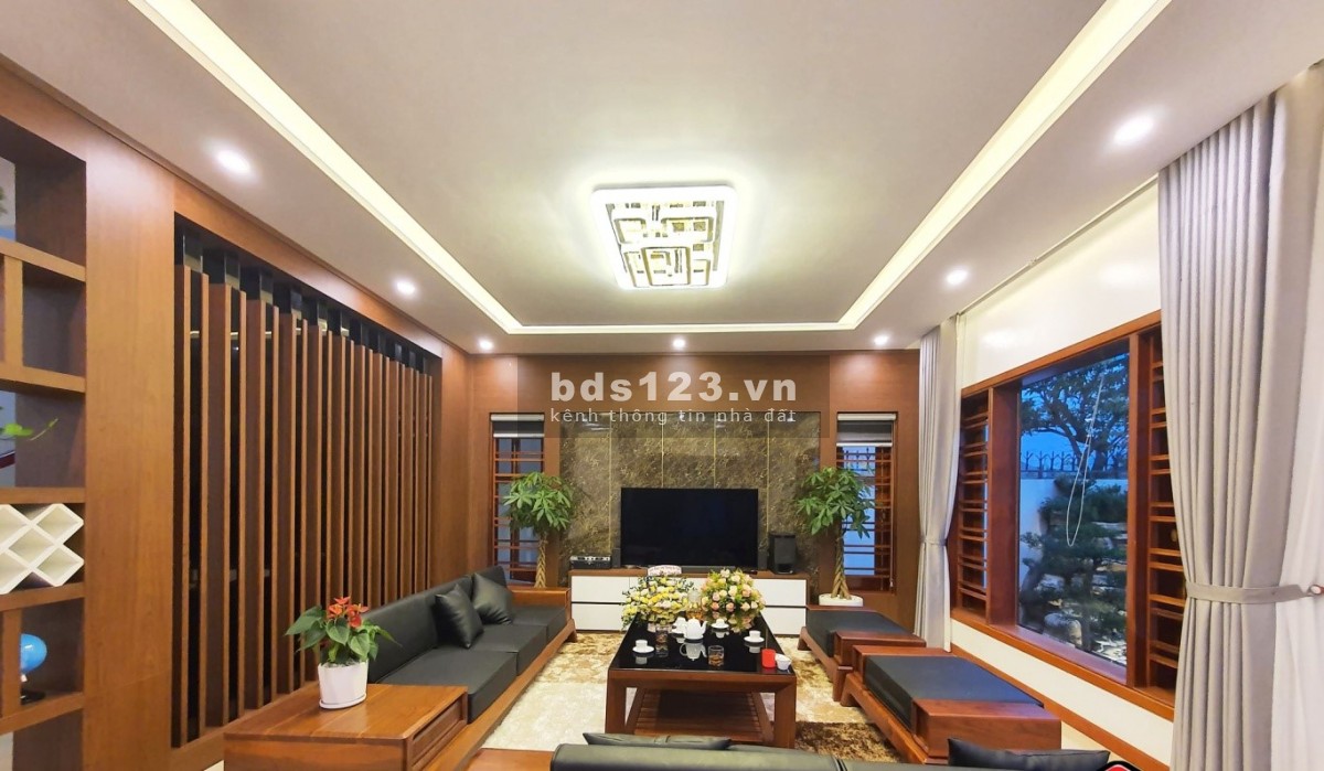 Bán nhà Thái Thịnh 45 m2 8.2 tỷ