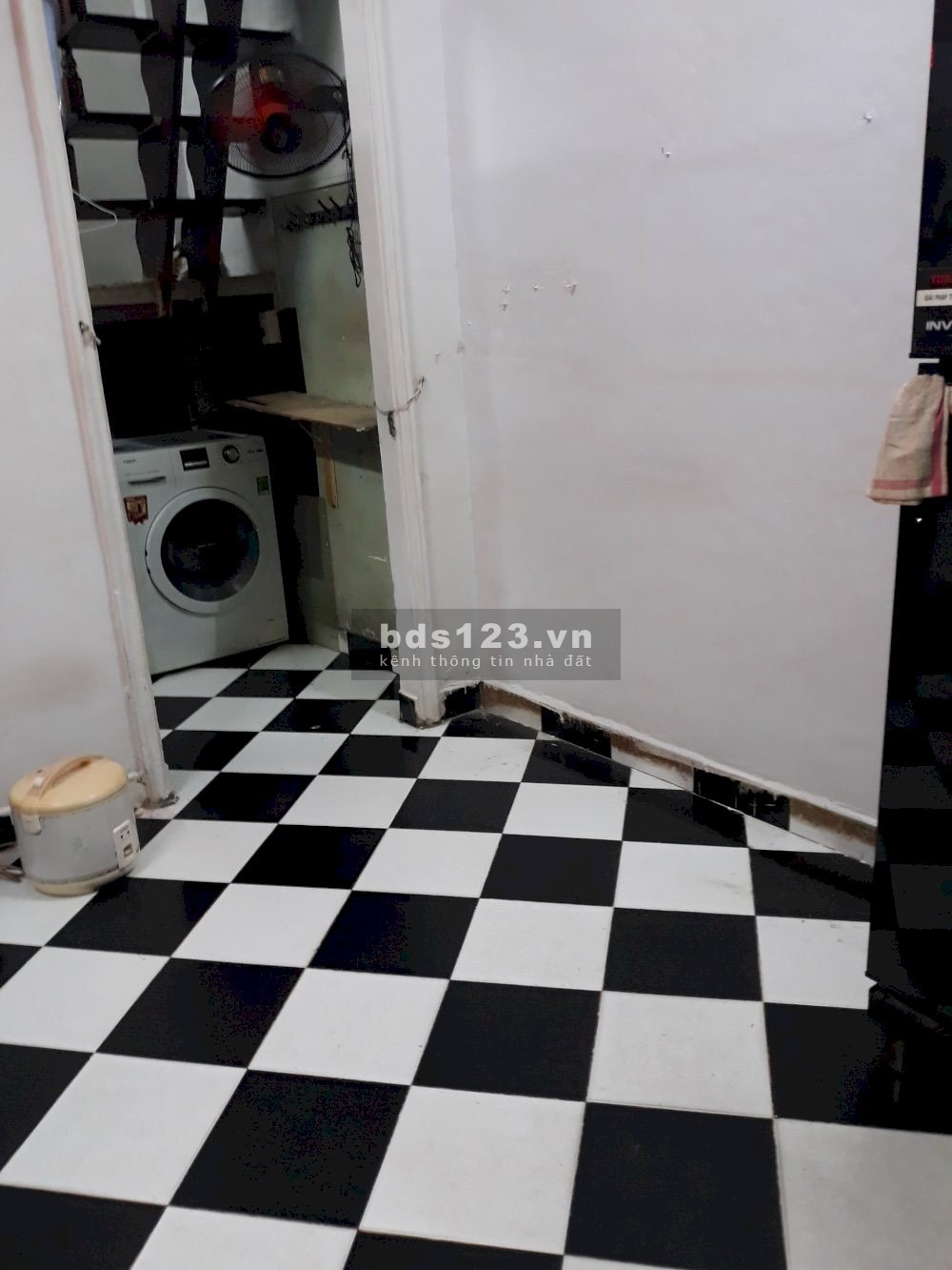 Tìm chủ mới cho căn nhà hẻm 302 Đường Bà Hạt, Phường 9, Quận 10