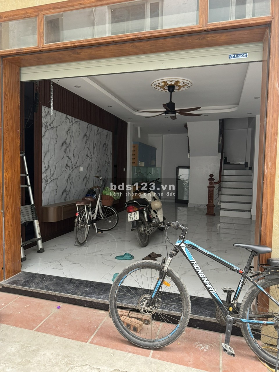 BÁN GẤP NHÀ ĐẸP ĐÔNG NGẠC PHÂN LÔ Ô TÔ ĐỖ CỬA 40M2X4T GIÁ 5,2 TỶ