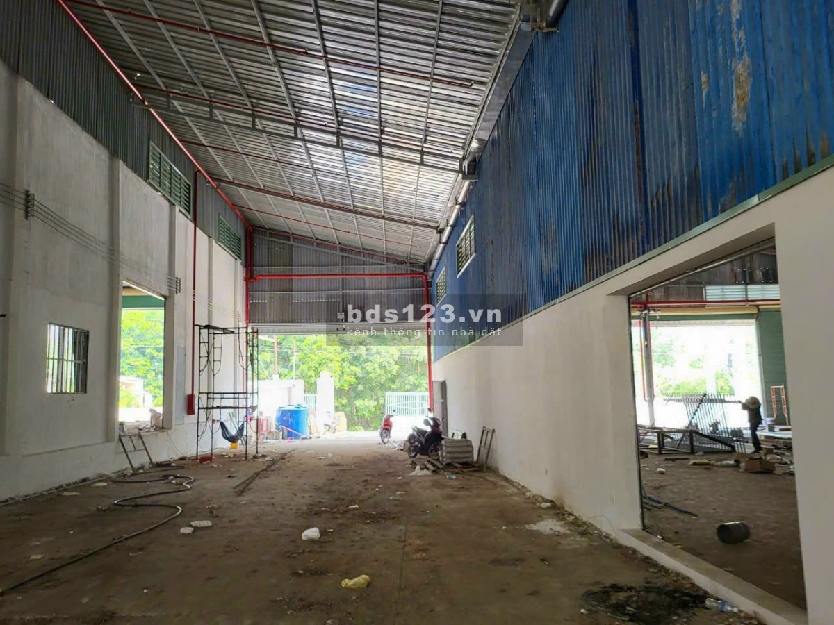 Cho thuê 5000m2 XƯỞNG mới xây Bến cát Gía : 250 triệu/tháng SX đa nghành nghề