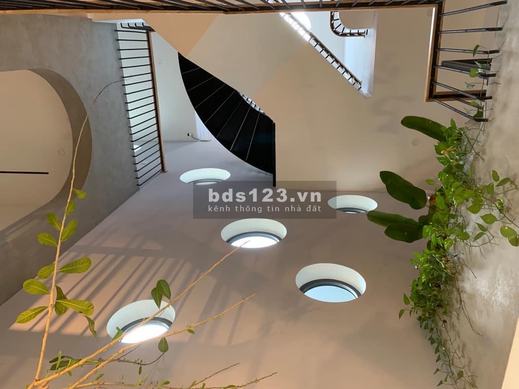 NHÀ ĐẸP 4 TẦNG ĐẦY ĐỦ TIỆN ÍCH CÔNG NĂNG_ĐƯỜNG VŨ QUỲNH GIÁ CHỈ 6.XX Tỷ 