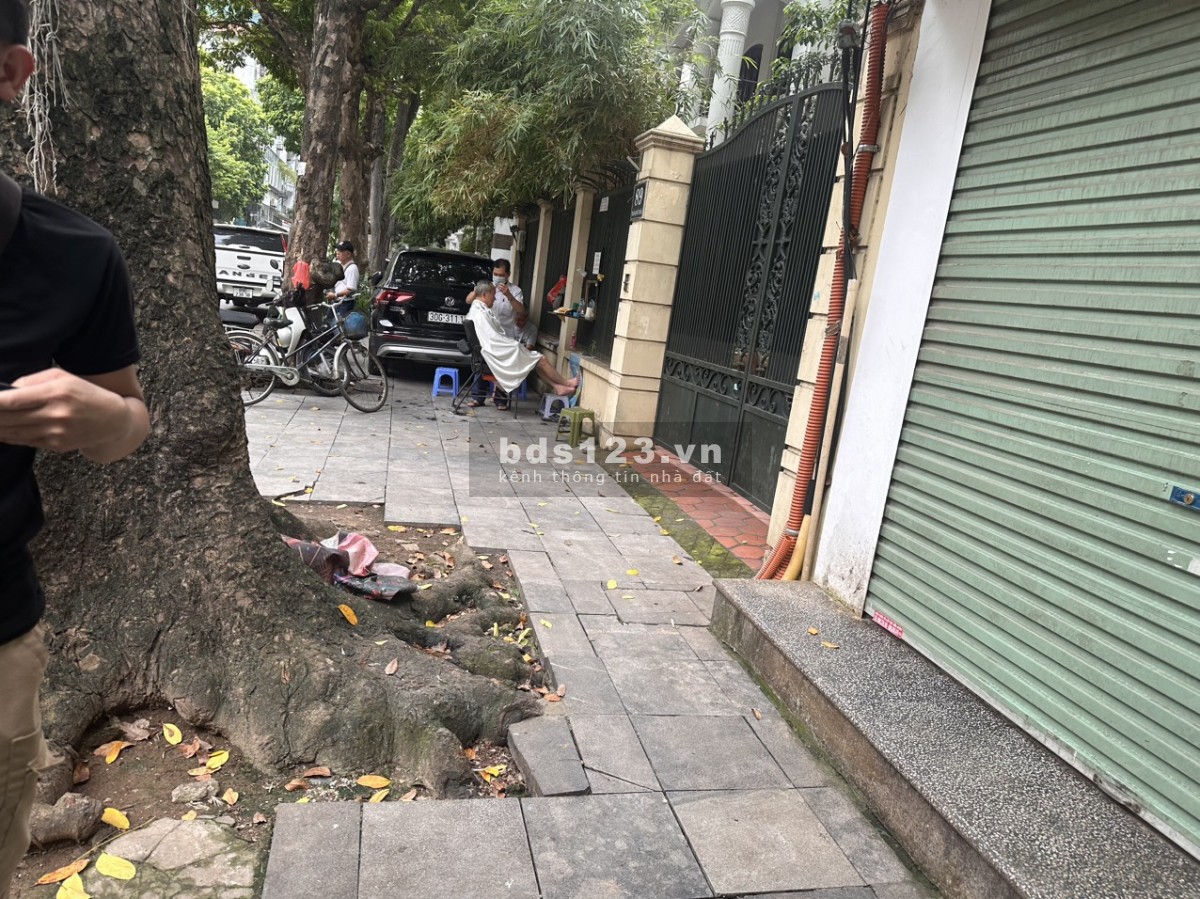 Hot hot hot MB kinh doanh Quận Hoàn Kiếm, với mức giá chưa đến 11x