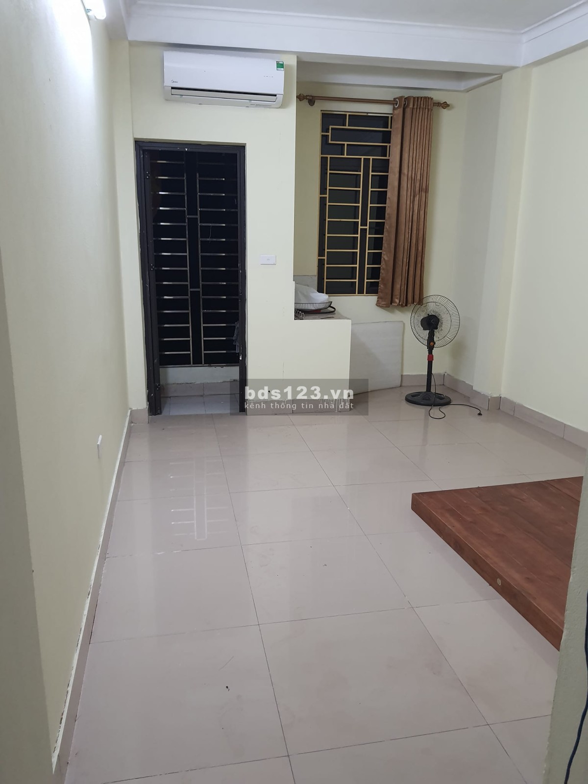 Cần Bán Nhà Phú Mỹ Từ Liêm 50m2 6Tẩng Rộng 4m Gần Trương cấp 1và2 mỹ Đình Chợ Mỹ Đình Ngõ Thông