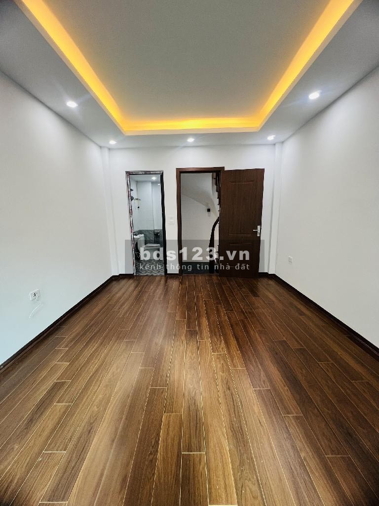 NHÀ 5 TẦNG HOÀI ĐỨC MỚI KÍNH KOONG - SỔ ĐỎ NỞ HẬU - ĐẦY ĐỦ CÔNG NĂNG - GIÁ RẺ CHỈ 3.X TỶ 