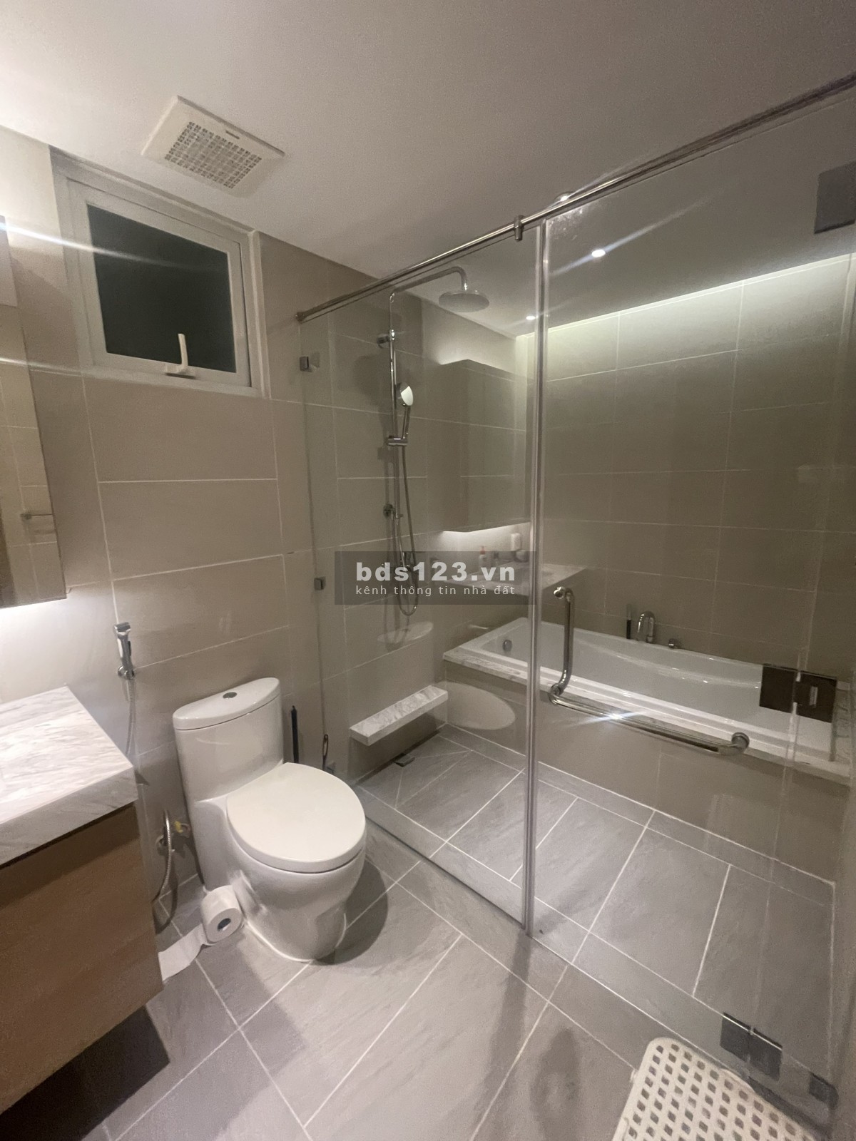 BÁN 2PN Sadora Sala Thủ Thiêm chỉ 6ty8 bao thuế phí - View hồ bơi