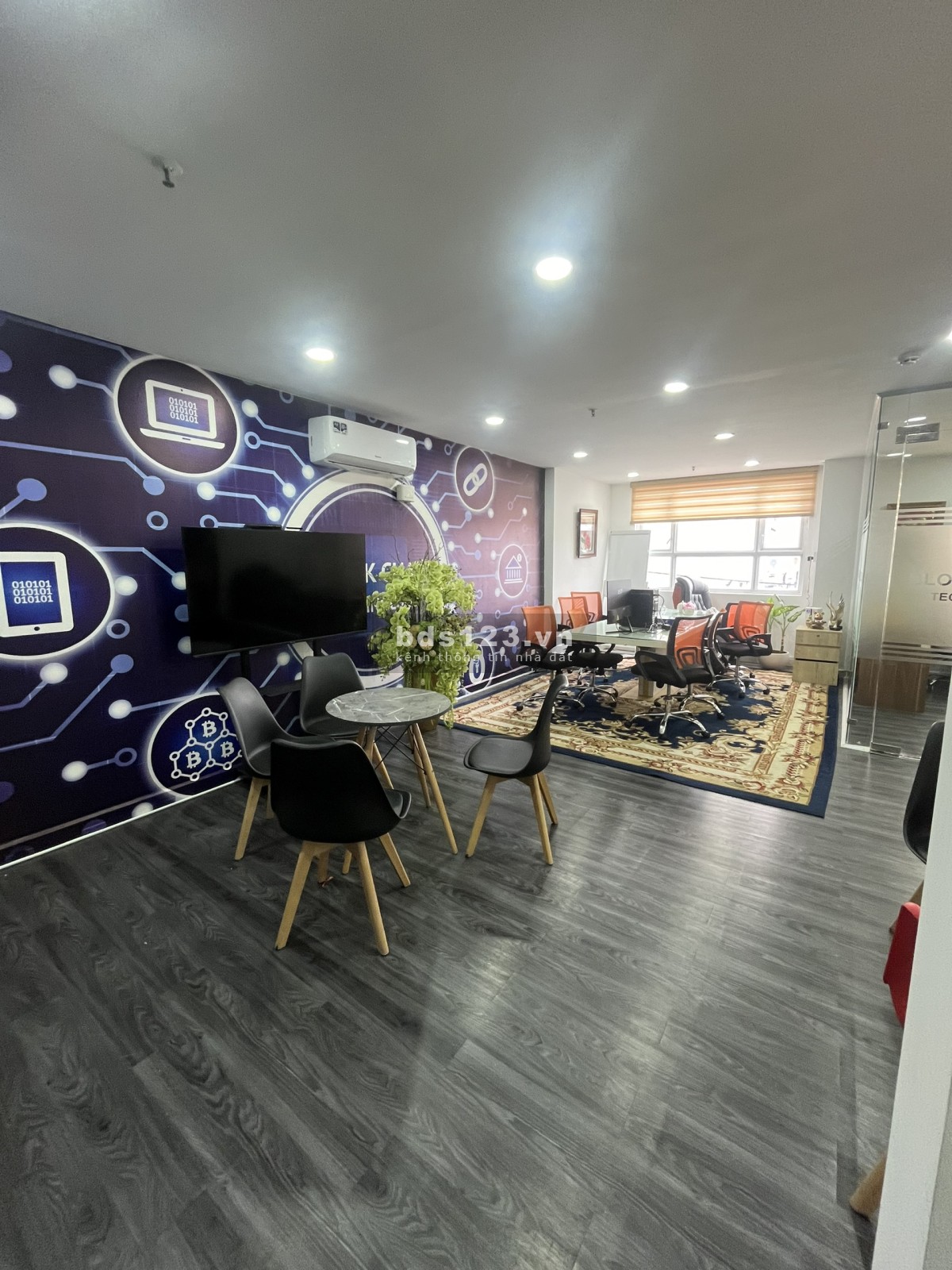 CHO THUÊ VĂN PHÒNG LÀM VIỆC GIÁ TỐT TÂN PHÚ. Liên hê SĐT/zalo : 0906309498 Mỹ Duyên