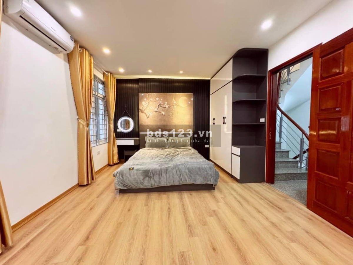 Cực hiếm! Trần Quốc Vượng, nhà thiết kế xịn xò, ốp gỗ cao cấp, 10m ra Ô TÔ tránh, 39m, nhỉnh 8 tỷ.