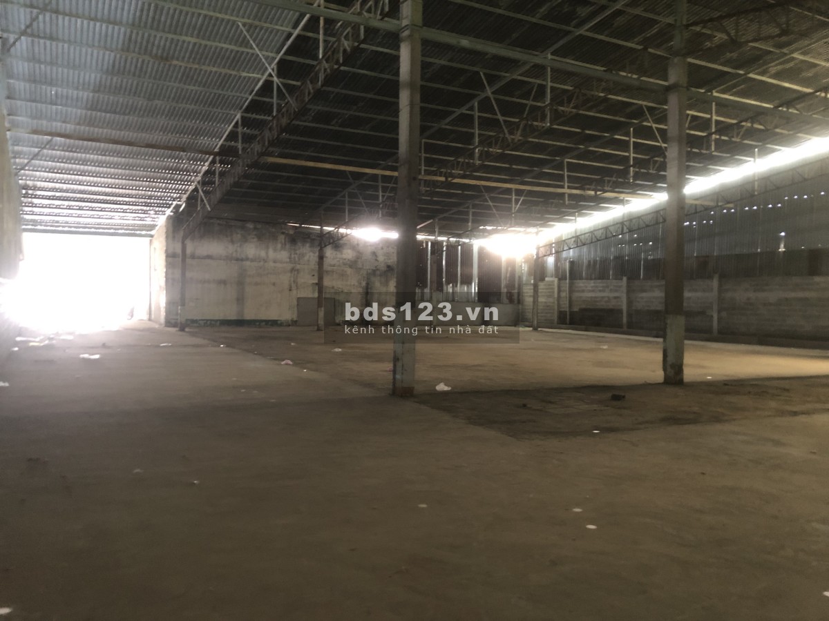 Kho, nhà xưởng 300m2, 500m2, 800m2, 1100m2 gần trường CĐ Điện,…