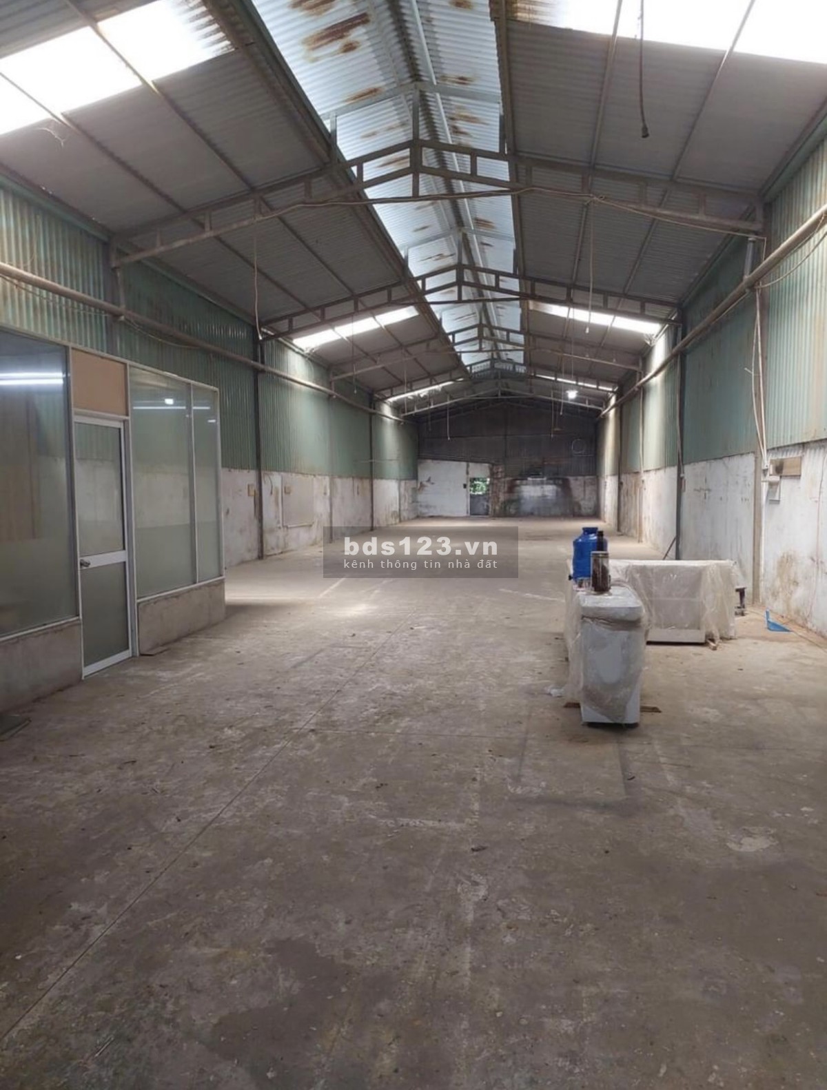 Kho, nhà xưởng 300m2, 500m2, 800m2, 1100m2 gần trường CĐ Điện, Hà Huy Giáp Quận 12