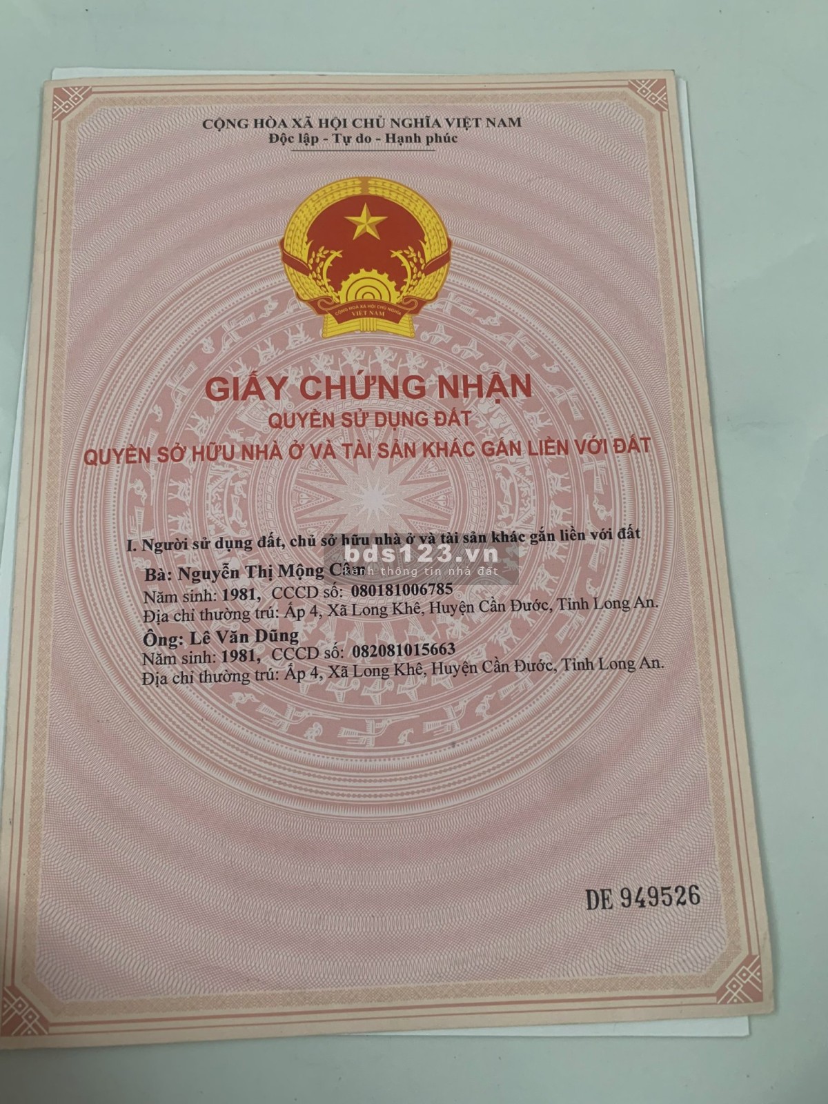 Cần Bán Đất mặt tiền xe hơi vào được