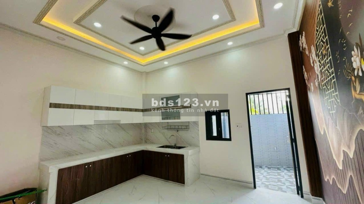 NHÀ MỚI XÂY BÌNH CHÁNH 88m2 GIÁ 1TỶ4 ĐƯỜNG OTO