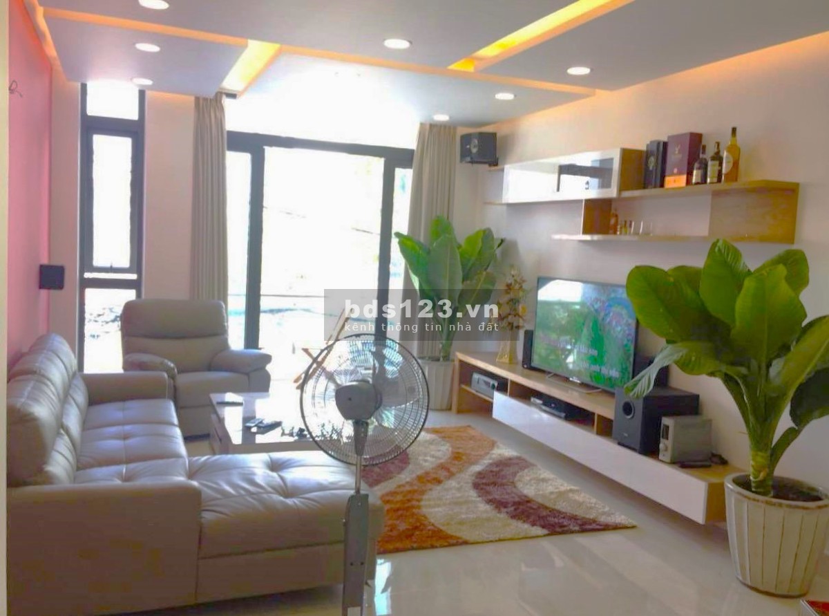 CON ĐI DU HỌC - CHÍNH CHỦ CẦN BÁN GẤP CĂN NHÀ PHỐ ĐẸP, HƯỚNG ĐÔNG, Q7