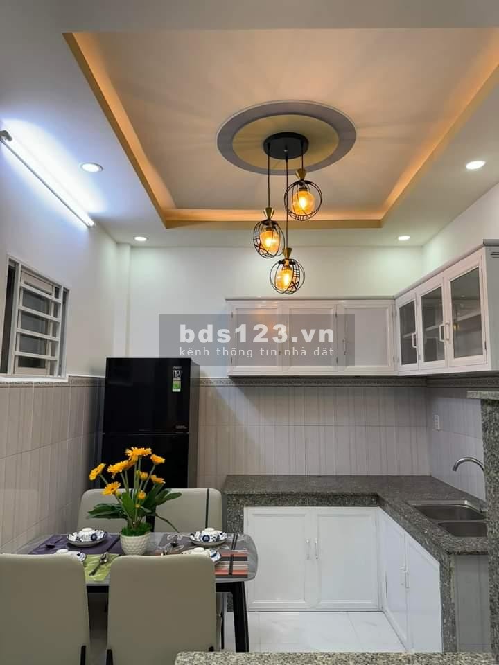BÁN NHÀ 1 SẸC PHAN HUY ICH - 2 TẦNG - 38M2 - HXH - NHỈNH 4 TỶ