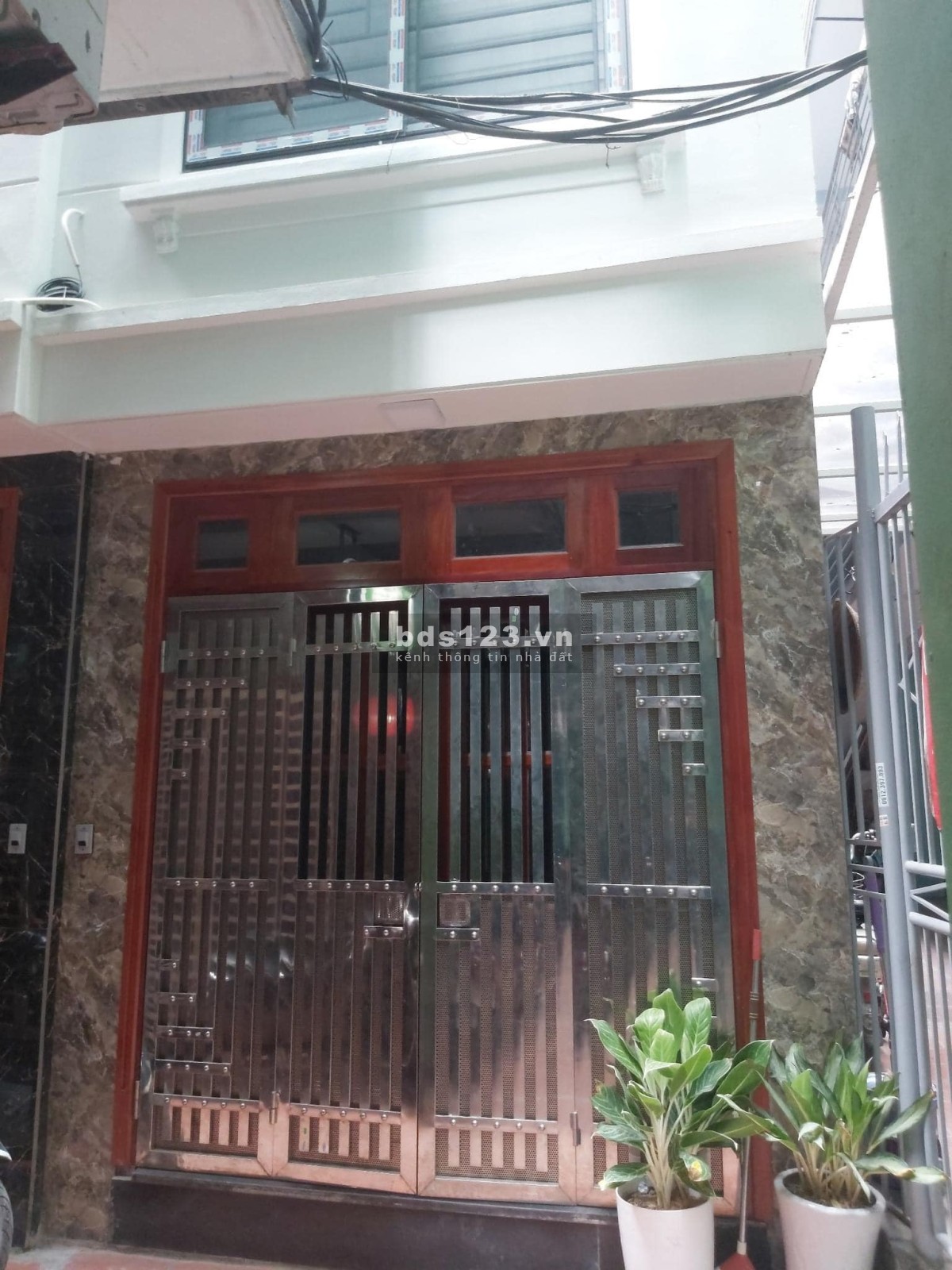 SIÊU PHẨM 267 PHÙNG KHOANG LÔ GÓC - NHÀ ĐẸP – NGAY CHỢ PHÙNG KHOANG TIỆN ÍCH BẠT KHÁCH THIỆN CHÍ.