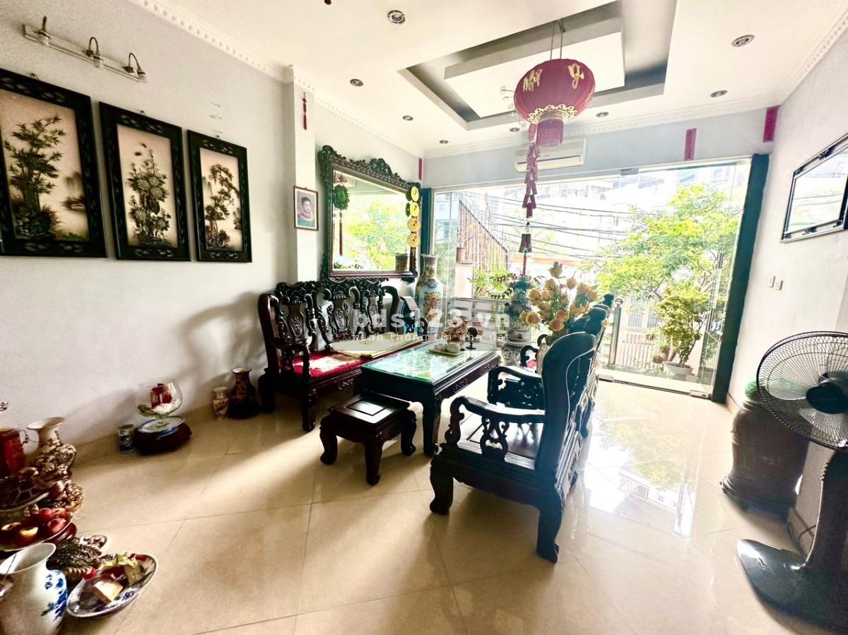 TRUNG TÂM QUẬN HOÀNG MAI - KD - GARA OTO - NHÀ ĐẸP LONG LANH - 2 THOÁNG - AN SINH ĐỈNH -HIẾM NHÀ BÁN