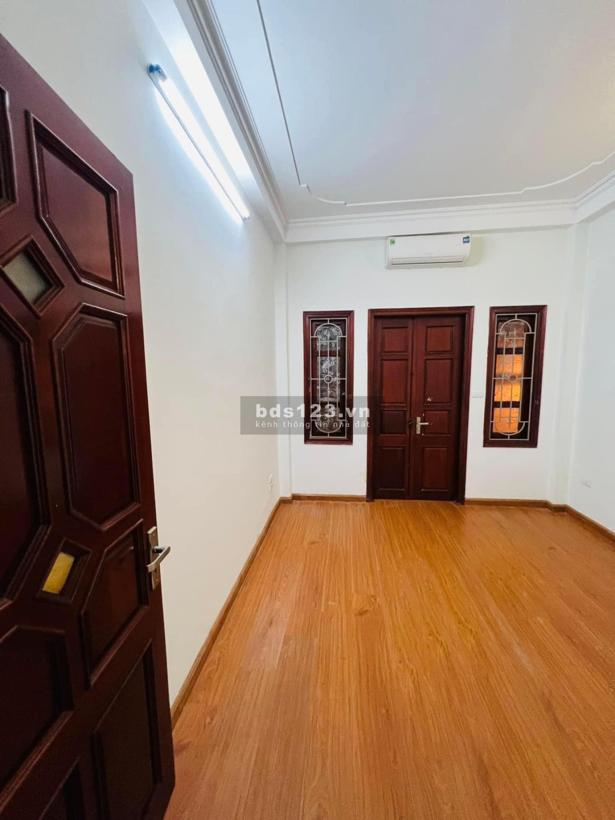 BÁN NHÀ TRẦN QUỐC VƯỢNG 45m2, 4 TẦNG, 6 PHÒNG NGỦ, GẦN Ô TÔ- 5.9 TỶ