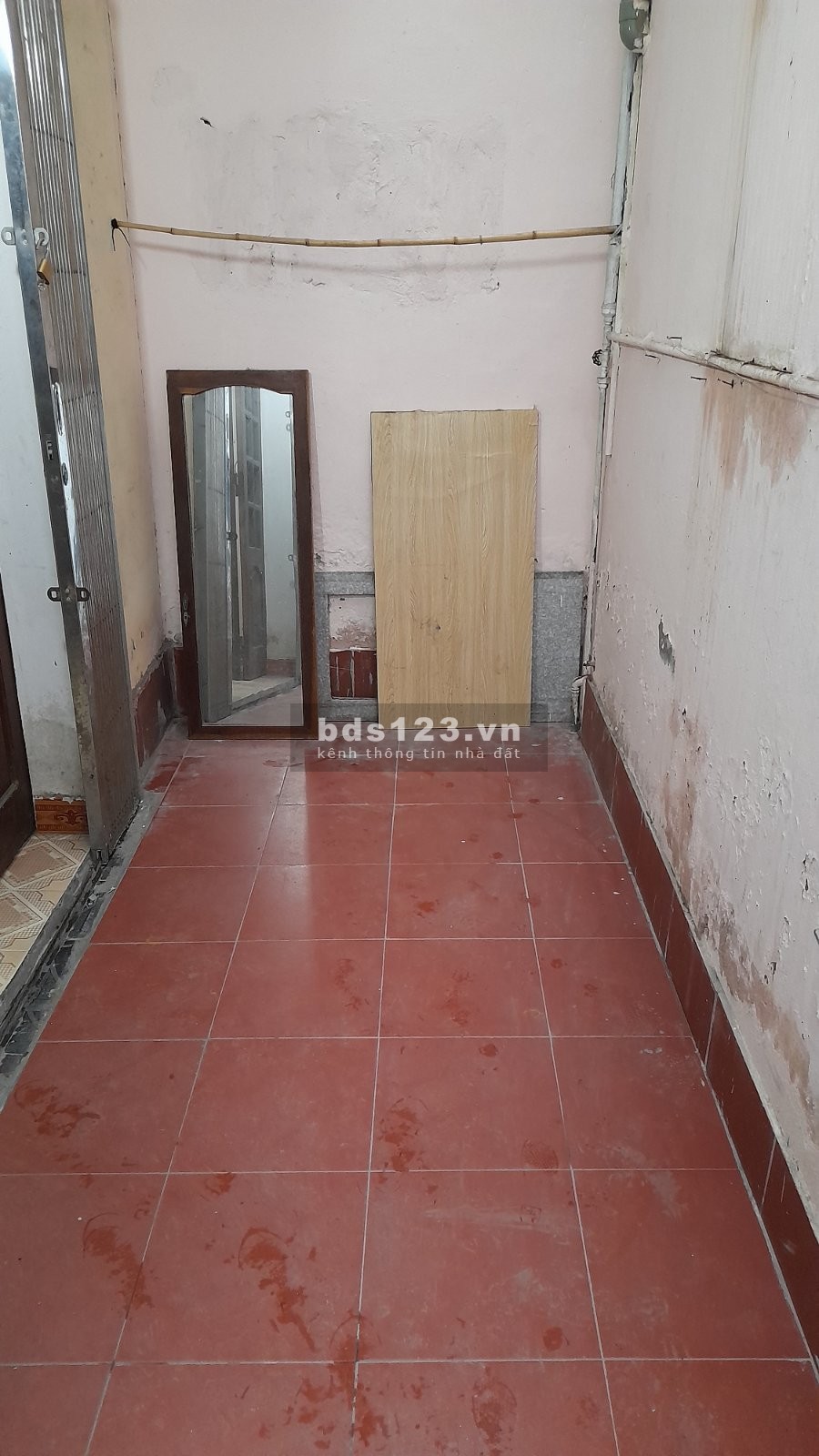 Bán nhà Ngọc Thuỵ Long Biên, giá đầu tư, DT 35m2, 3 tầng, giá: 3.4 tỷ. Gần đường Hồng Tiến