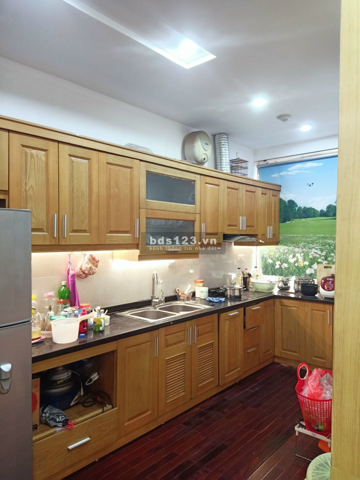 Cần bán căn hộ có diện tích 117m², được thiết kế 3 phòng ngủ, 2 vệ sinh, 6.5 tỷ, có thương lượng