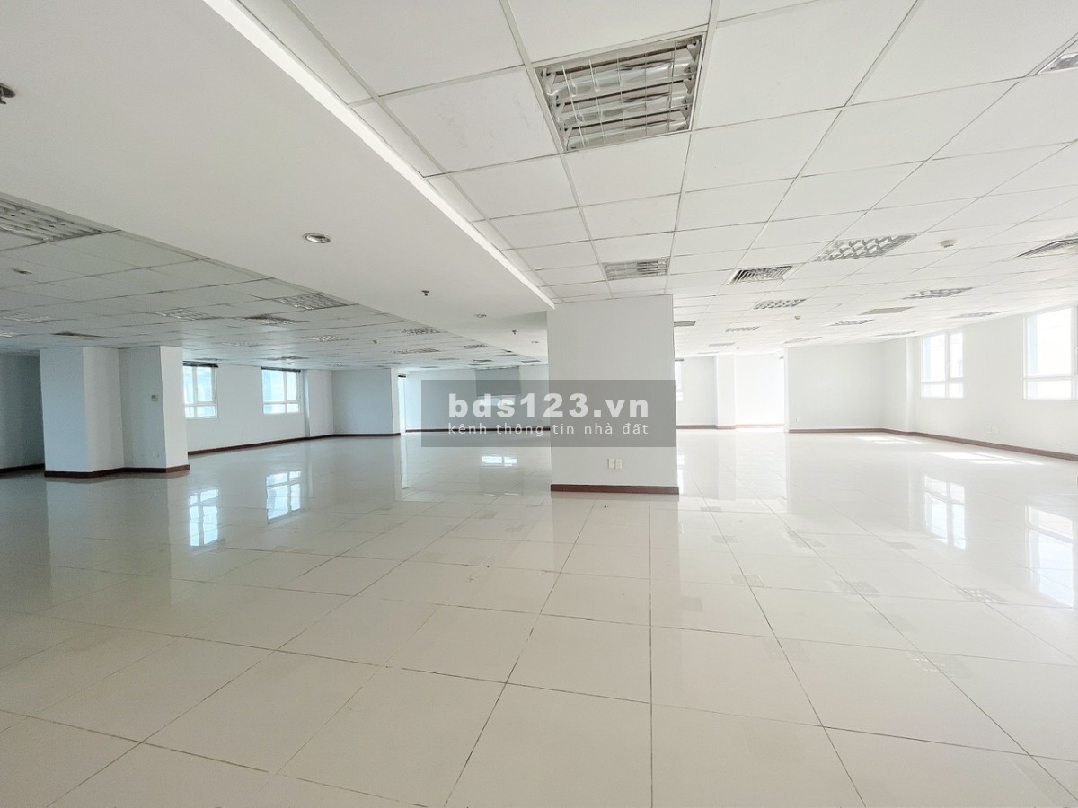 Cho thuê văn phòng lớn từ 20m - 800m2 tại đường Võ Văn Kiệt, Quận 1