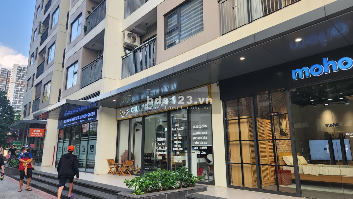 Bán Shop Chân Đế 60m2 dòng tiền 80tr/tháng Vinhomes Smart City