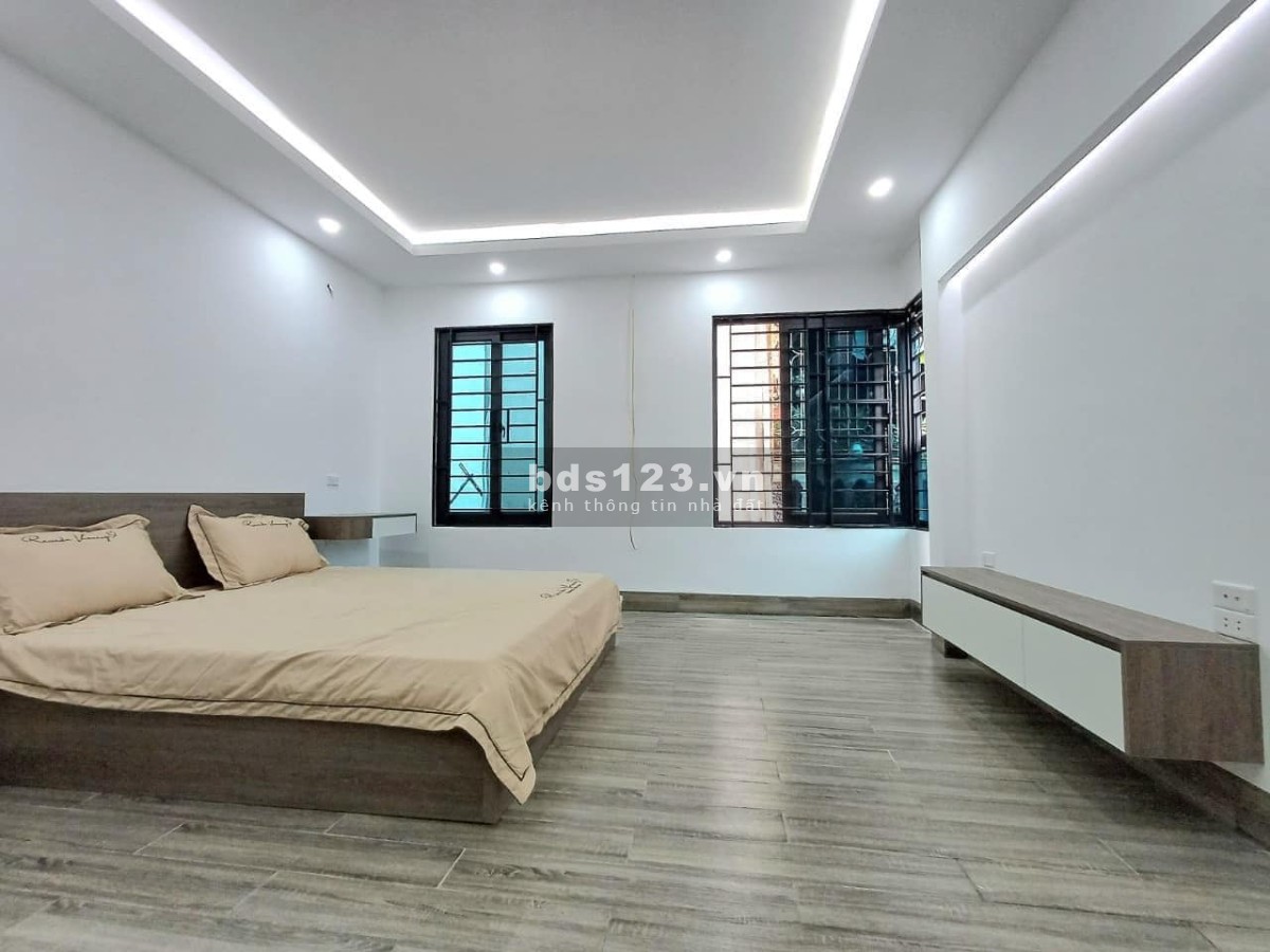 BÁN NHÀ THỤY KHUÊ - NGÕ NÔNG 30M RA PHỐ - FULL NỘI THẤT - NHỈNH 6 TỶ